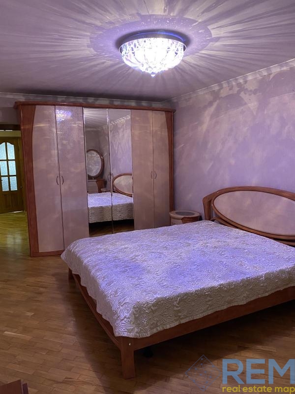 продажа трехкомнатной квартиры номер A-173405 в Приморском районе, фото номер 7